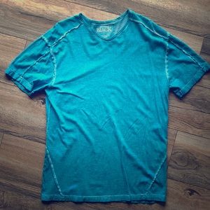 Blue Buckle T-shirt